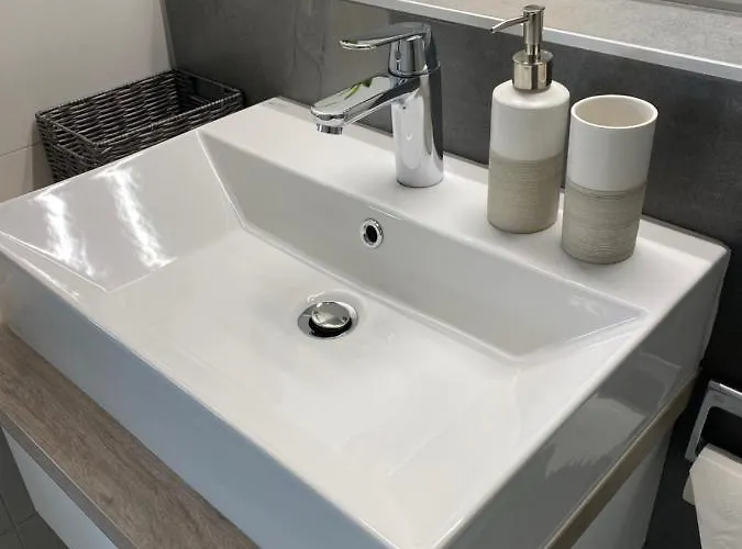 Enzianweg アパート